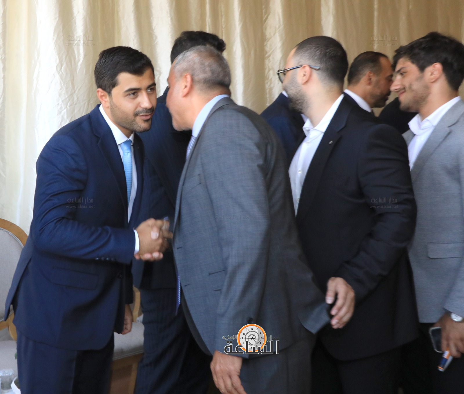 Madar Al-Saa Images 0.9654576619160662