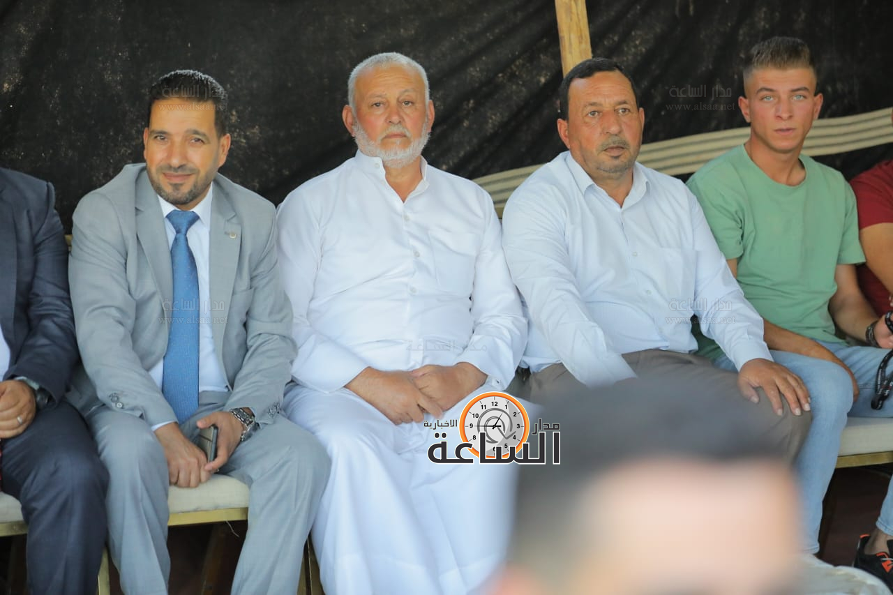 Madar Al-Saa Images 0.45140488478859964