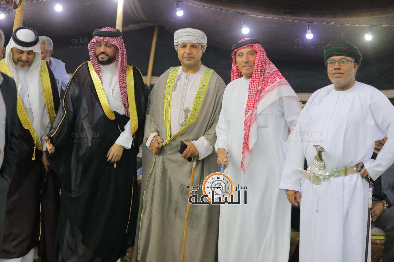 Madar Al-Saa Images 0.8355177200455892