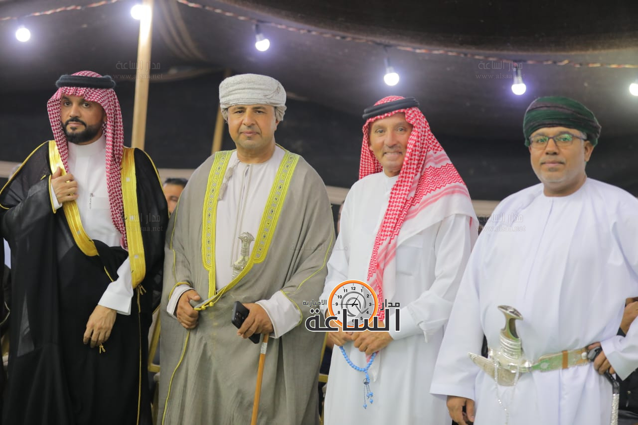 Madar Al-Saa Images 0.9440121810261357