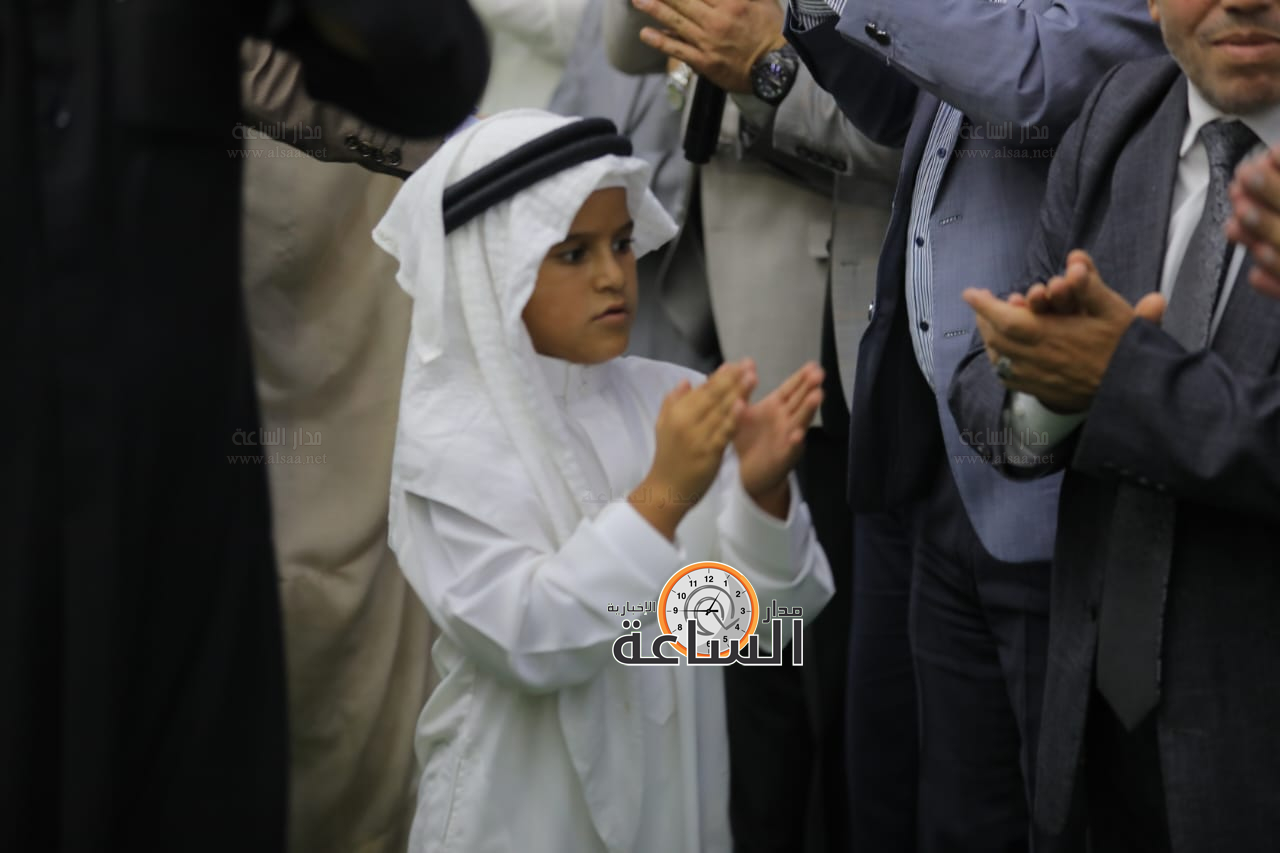 Madar Al-Saa Images 0.03512949234375373