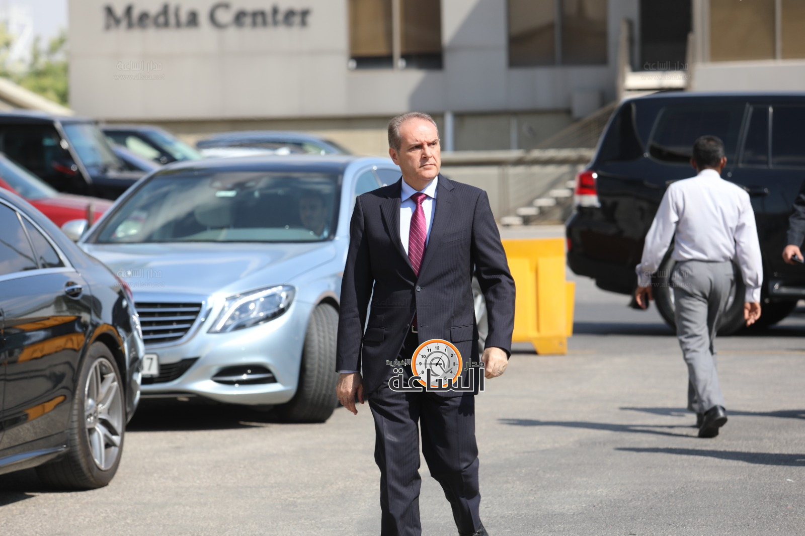 Madar Al-Saa Images 0.6223024597699005