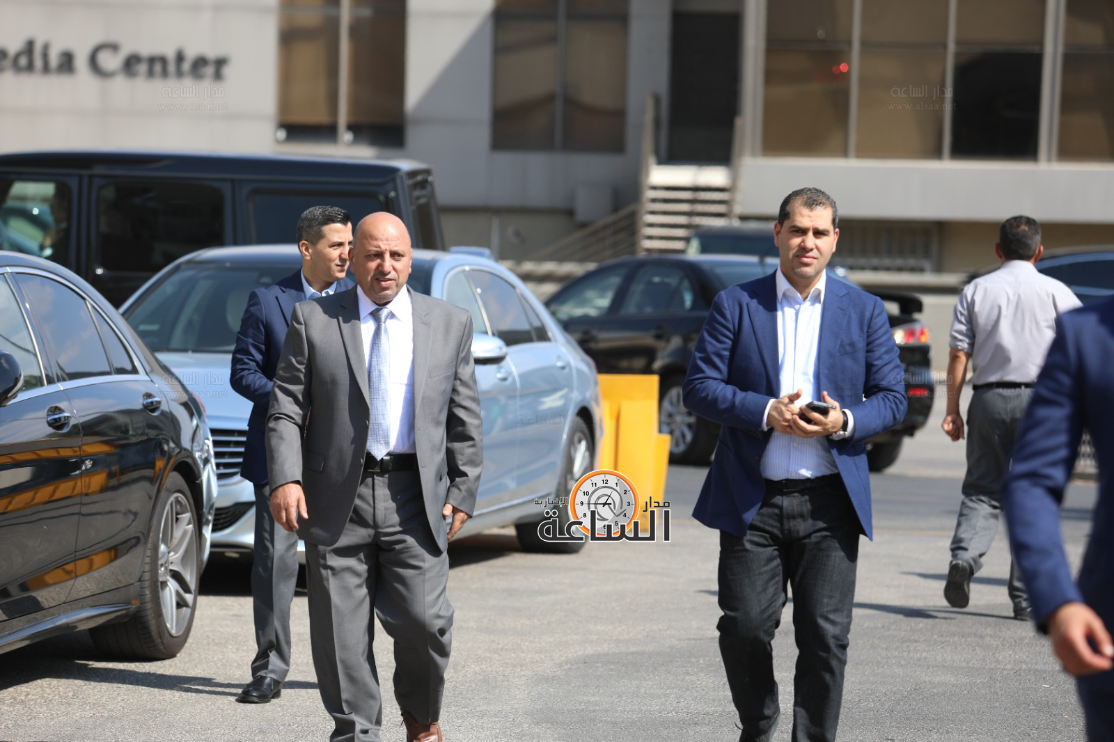 Madar Al-Saa Images 0.22820695172132566