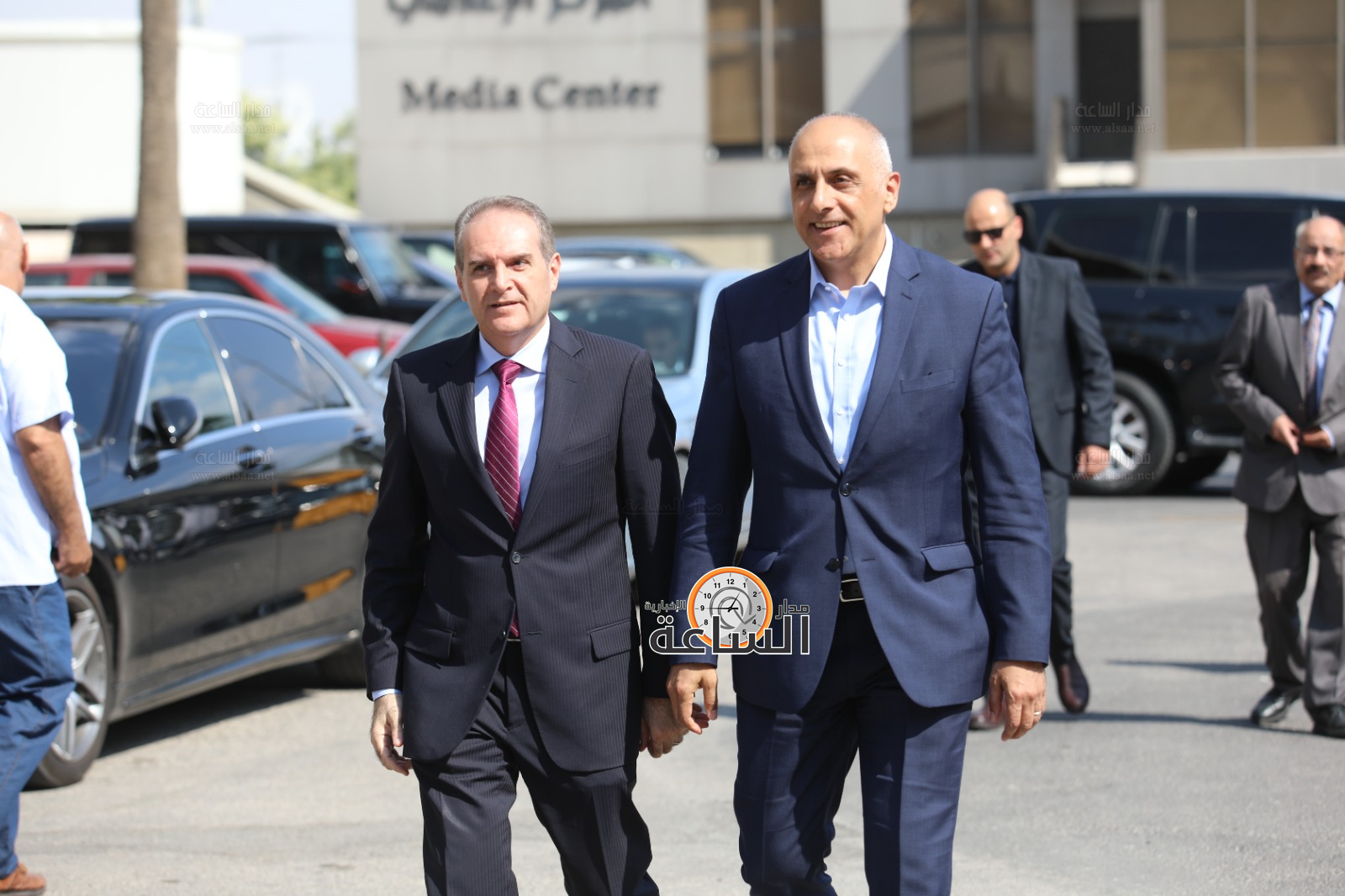 Madar Al-Saa Images 0.7704670472987178