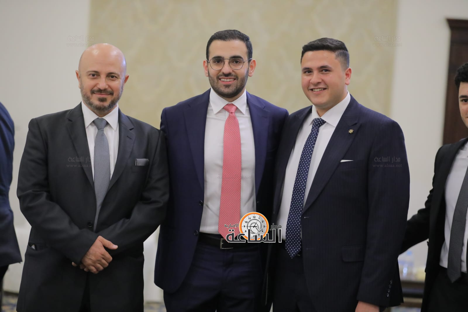 Madar Al-Saa Images 0.9715685182191609