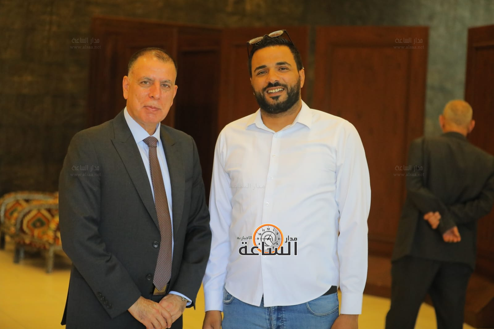 Madar Al-Saa Images 0.49992378606425025