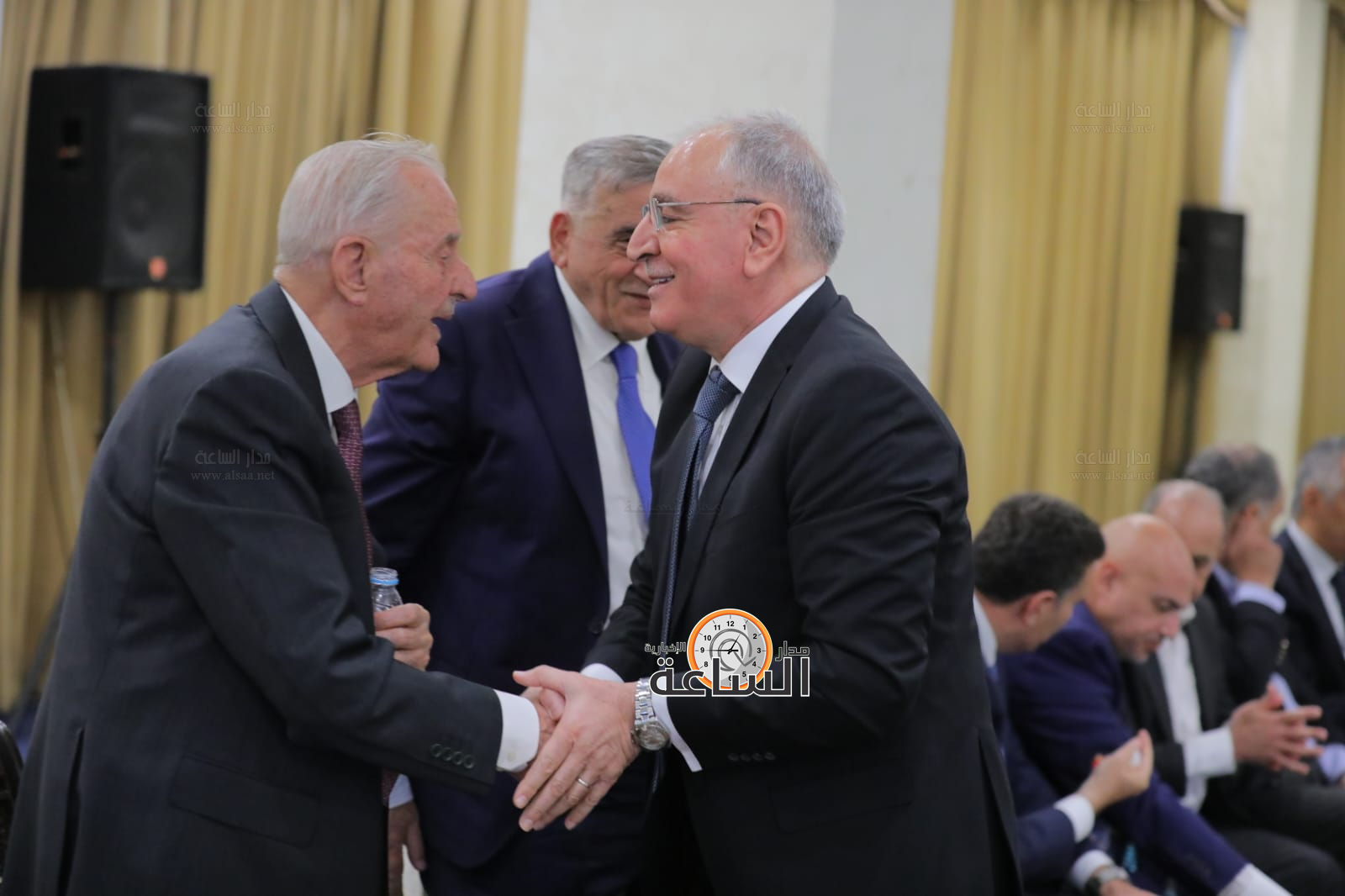 Madar Al-Saa Images 0.018009381427622984