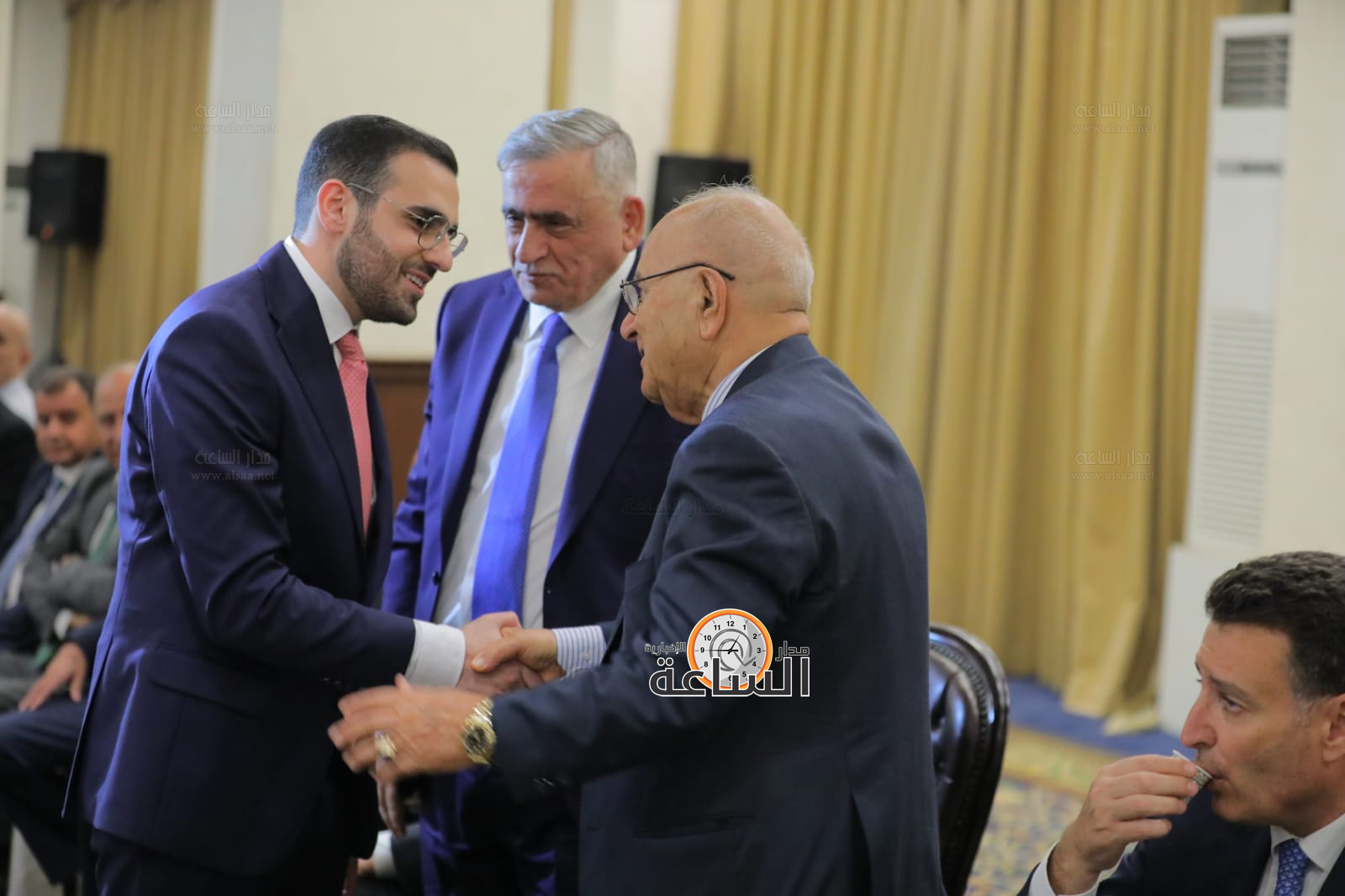 Madar Al-Saa Images 0.0211564175934007