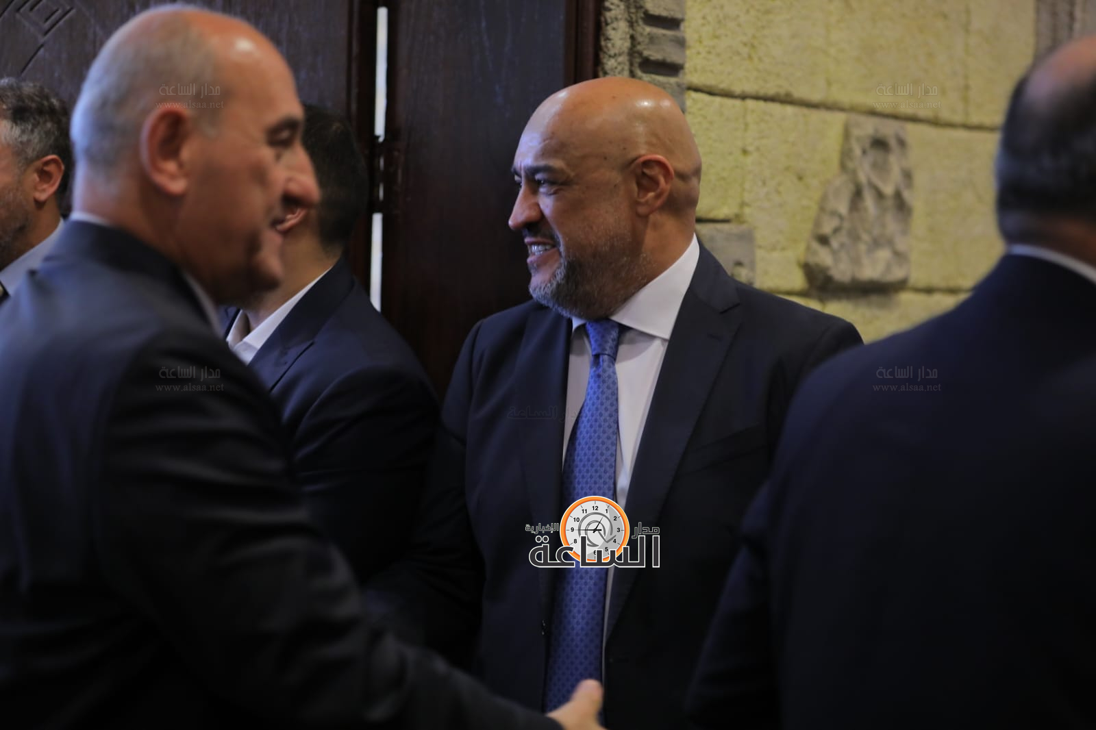 Madar Al-Saa Images 0.6450476328881529