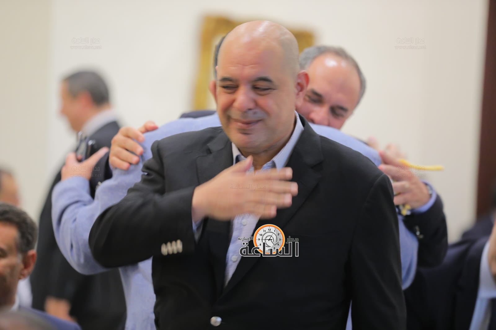 Madar Al-Saa Images 0.7539723575236477