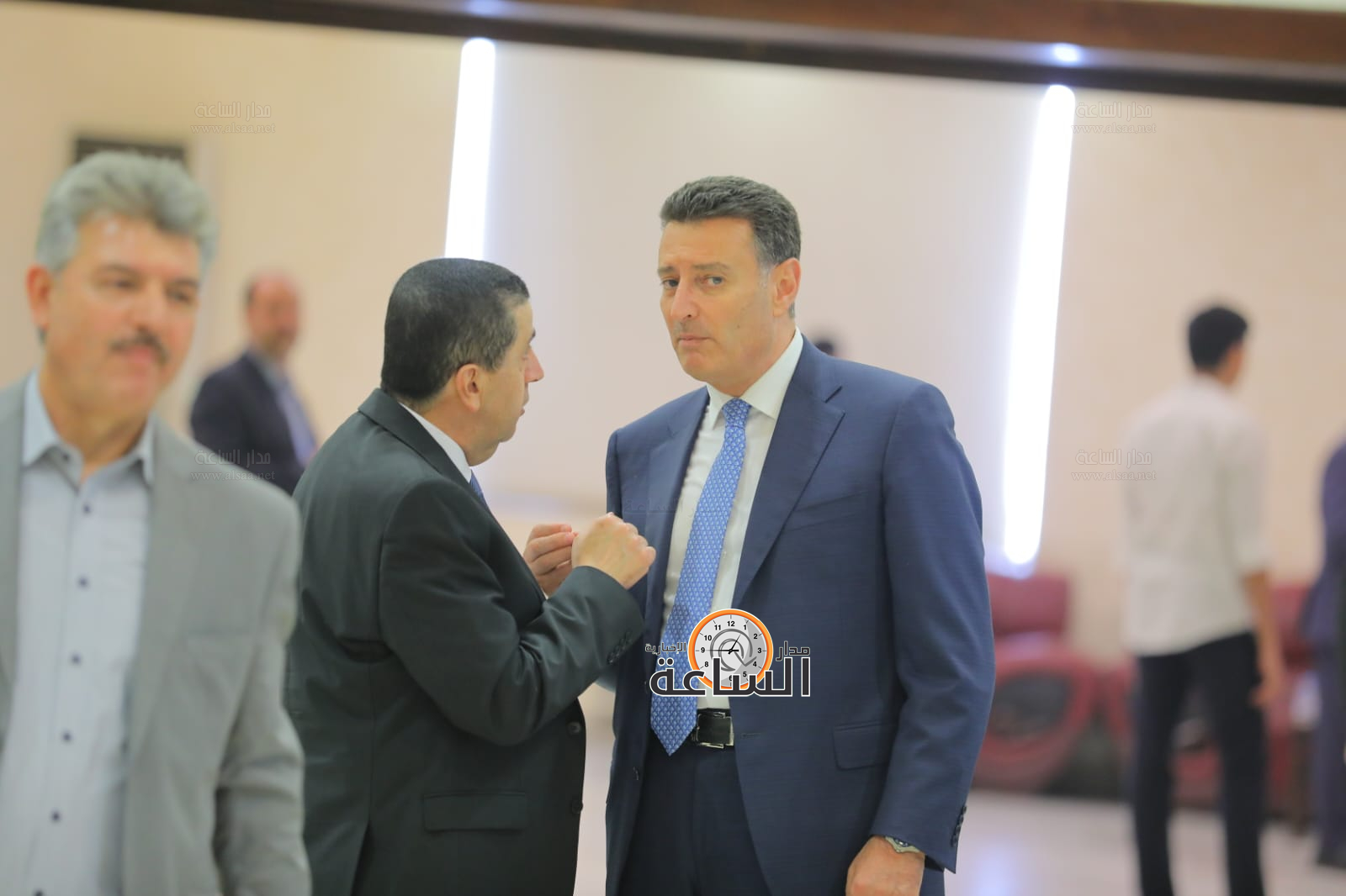 Madar Al-Saa Images 0.2592696978622899