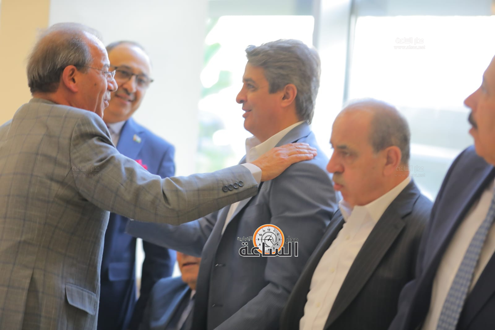 Madar Al-Saa Images 0.6160133200086542