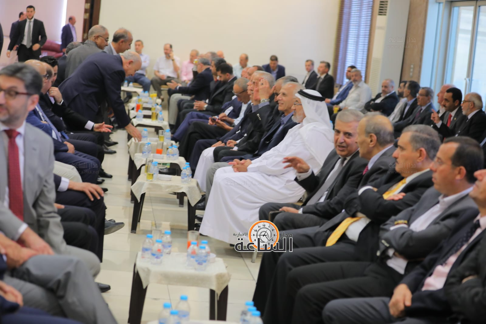 Madar Al-Saa Images 0.9871778077188109