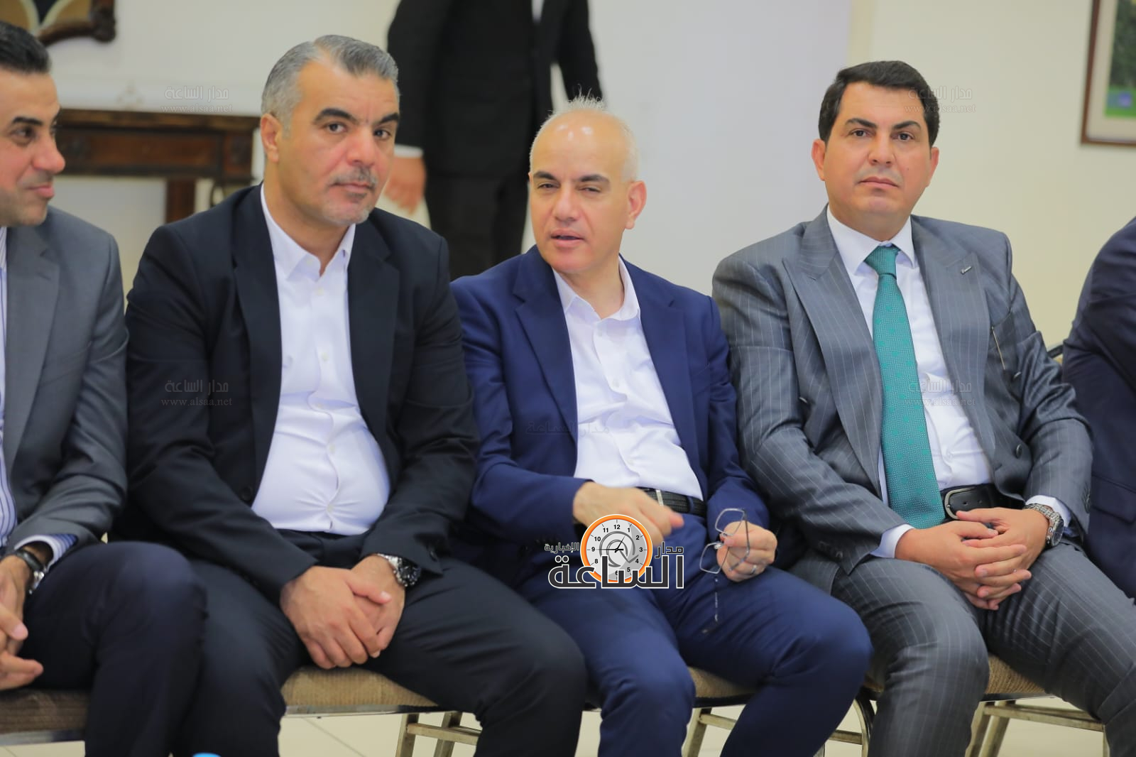 Madar Al-Saa Images 0.2905765341519593