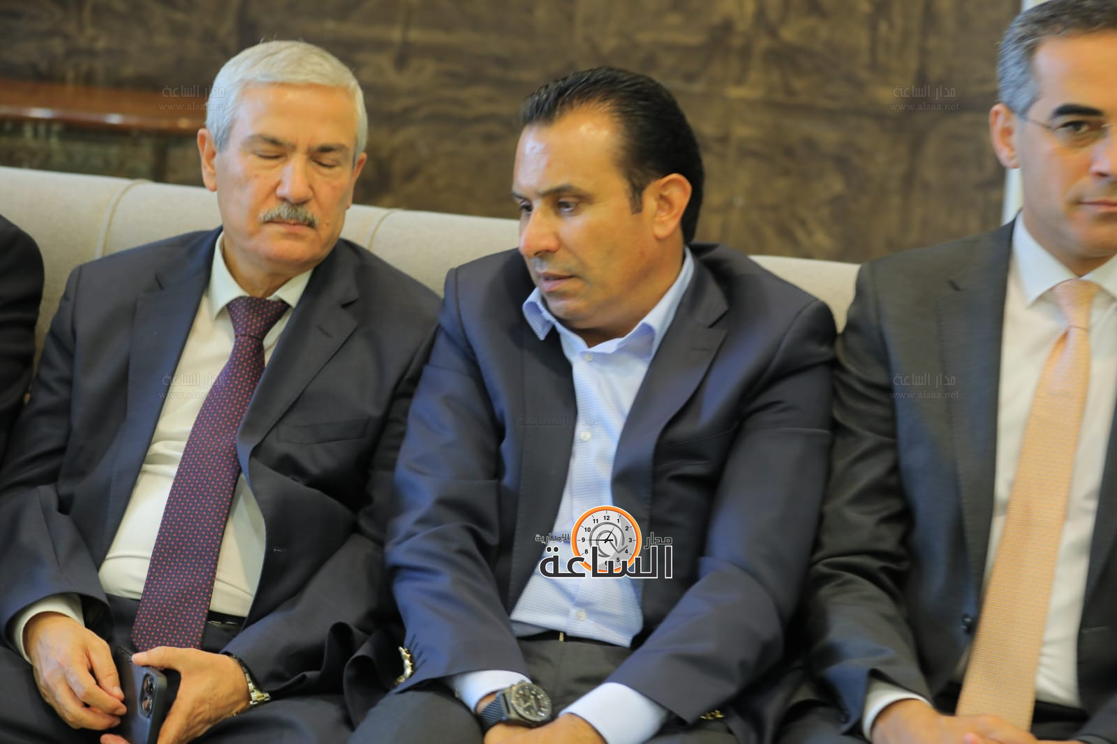 Madar Al-Saa Images 0.1473236432655074