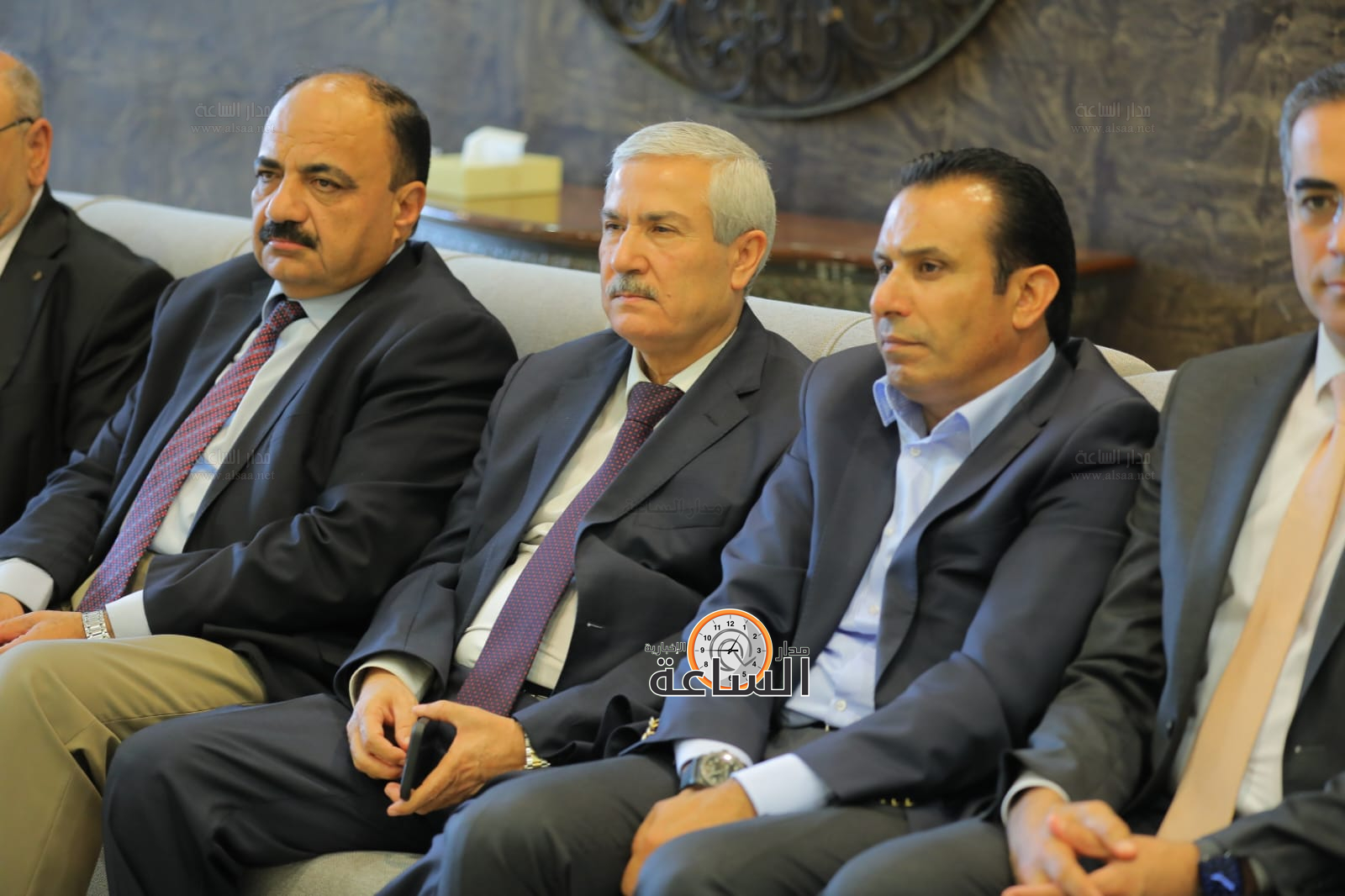 Madar Al-Saa Images 0.23554142628247488