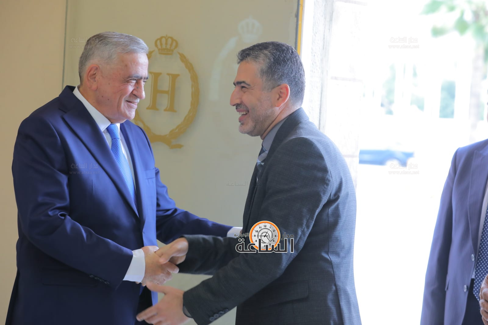 Madar Al-Saa Images 0.8526107537764134