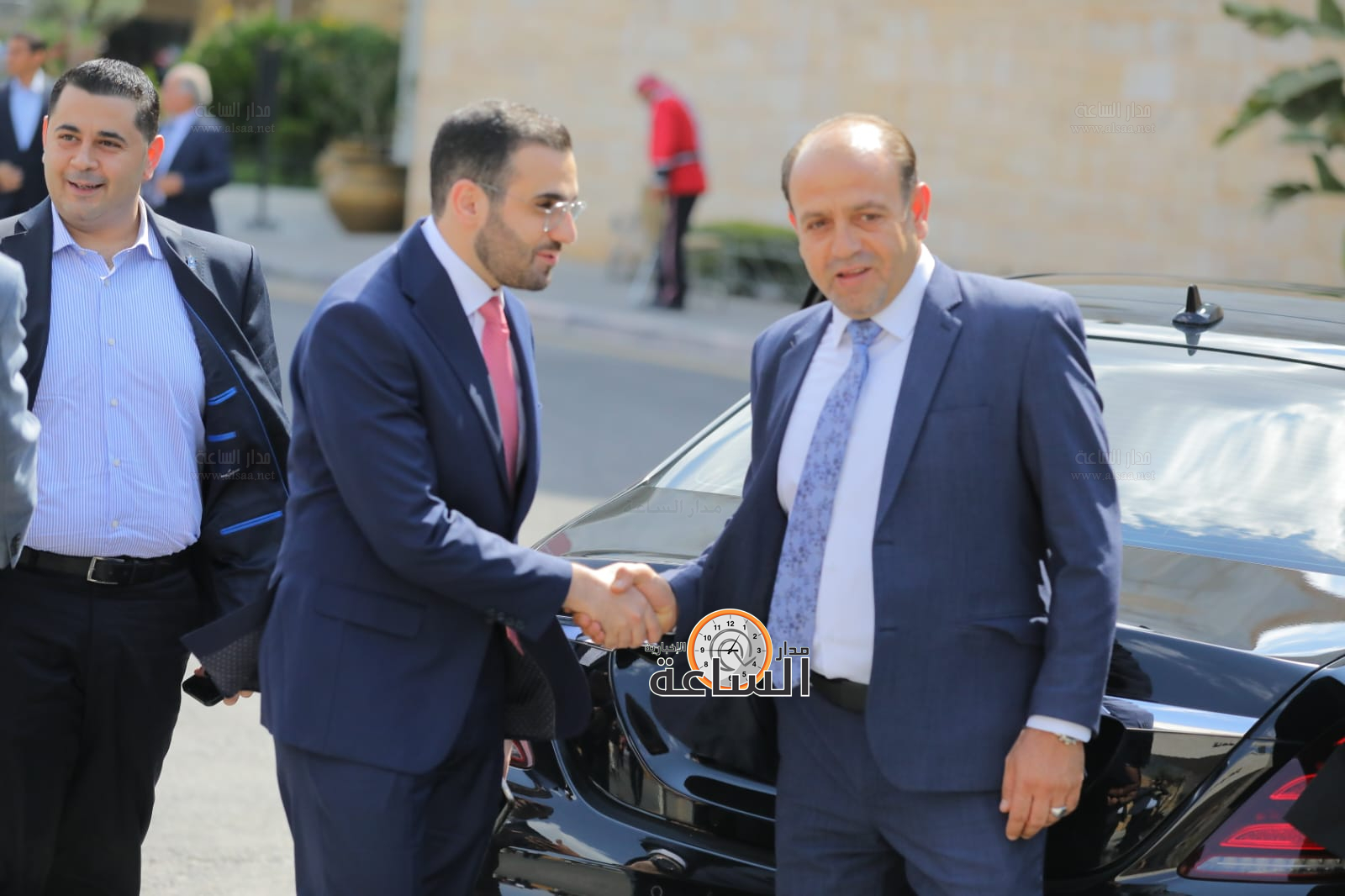 Madar Al-Saa Images 0.6772030508572249