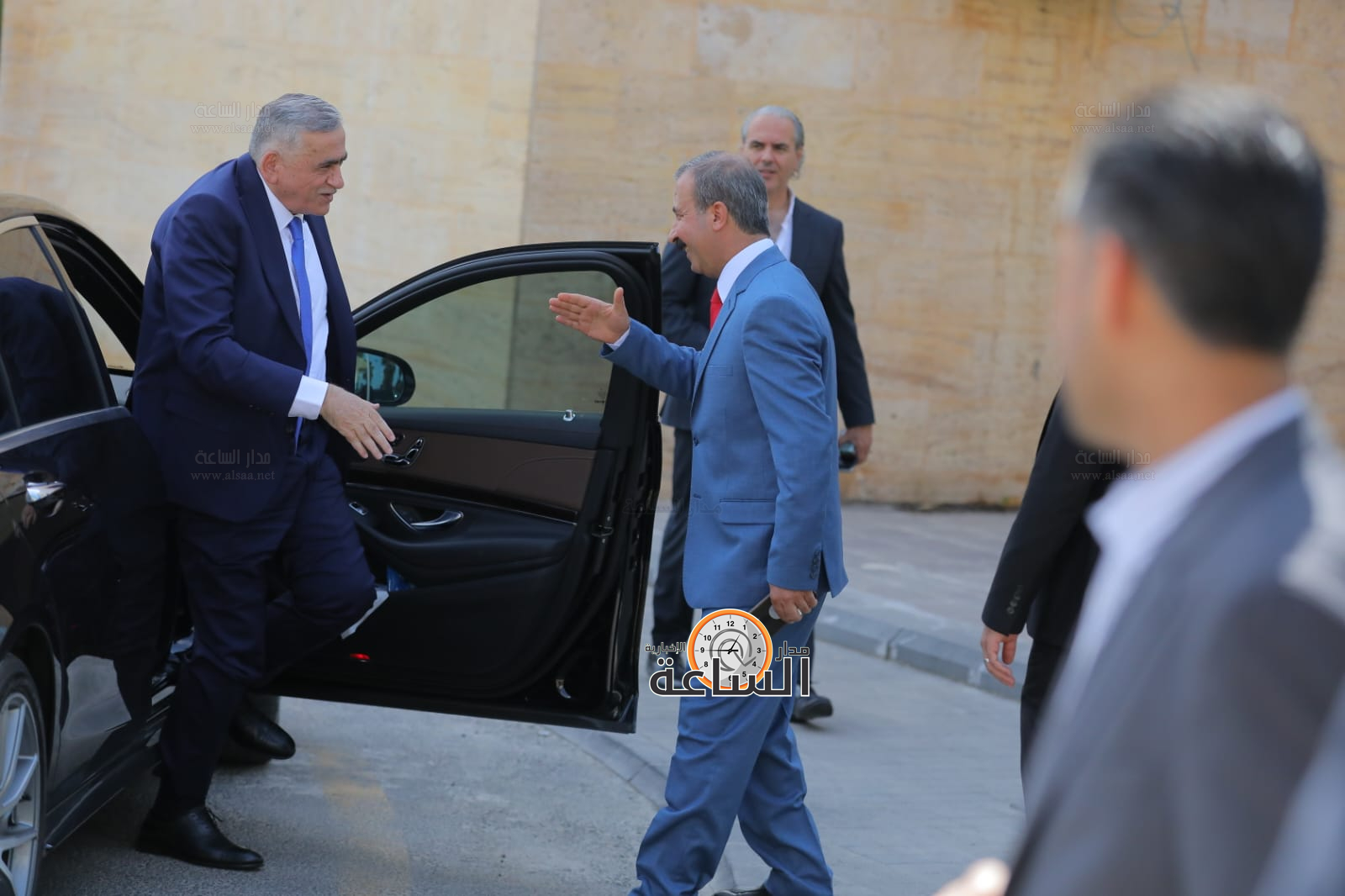 Madar Al-Saa Images 0.2951590256067782