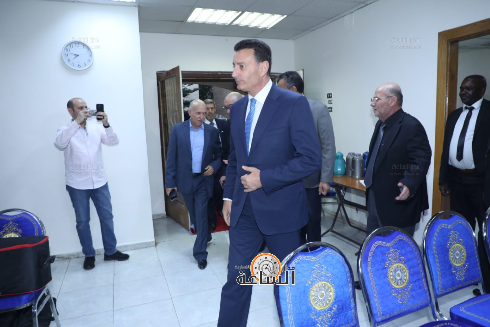 Madar Al-Saa Images 0.7679780809771057