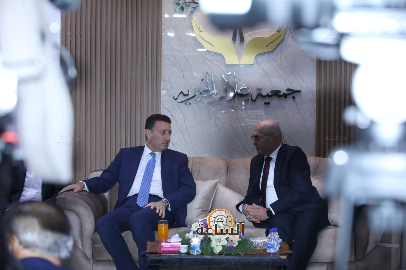 Madar Al-Saa Images 0.8663665822272943