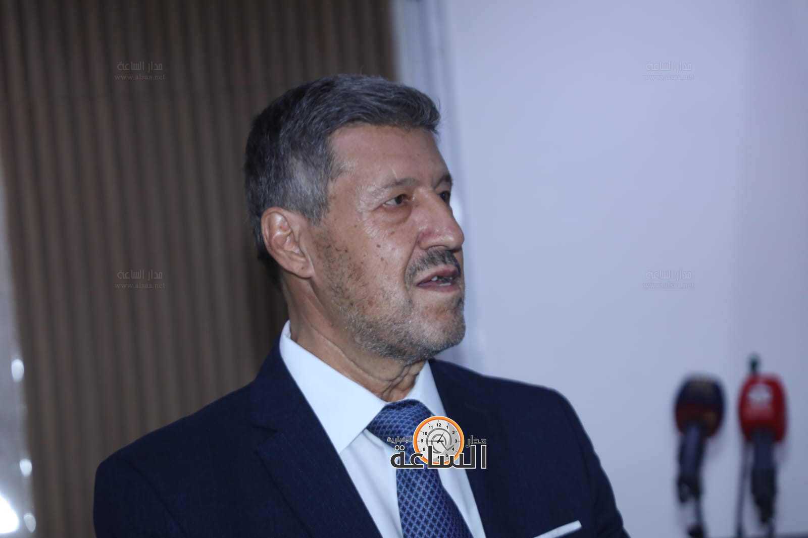 Madar Al-Saa Images 0.4381432024042755