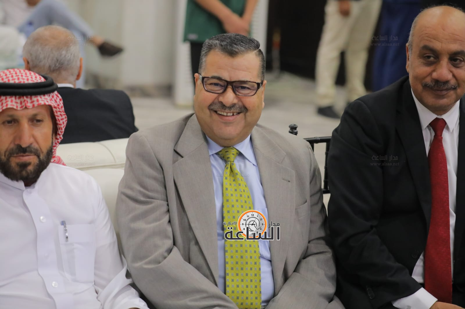 Madar Al-Saa Images 0.7969430390640087