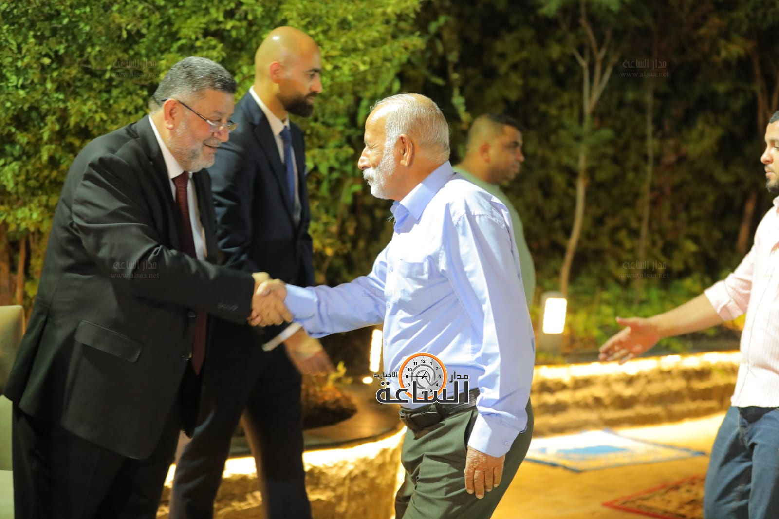 Madar Al-Saa Images 0.21200776974807578