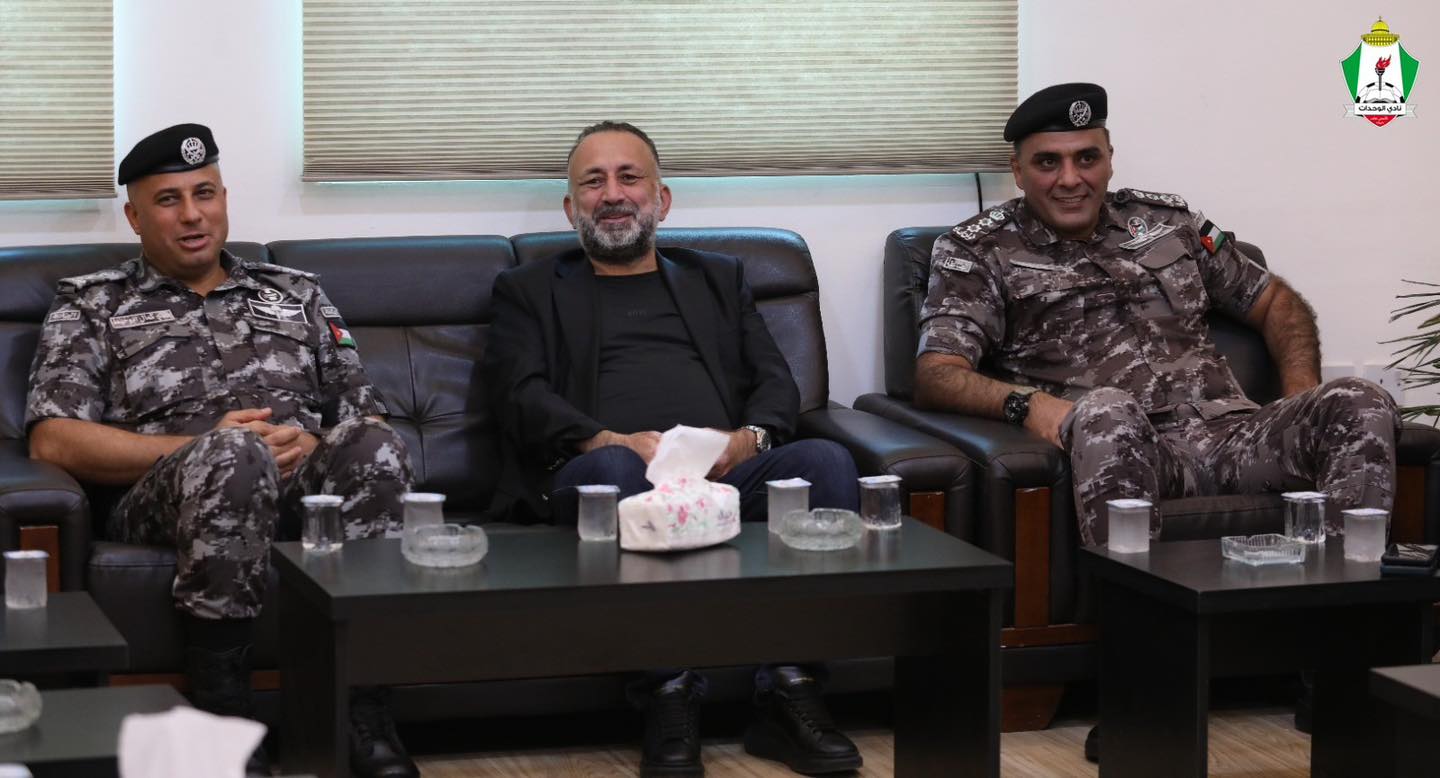 Madar Al-Saa Images 0.4772280173920853