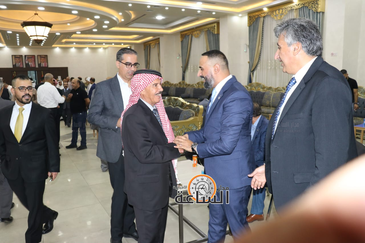 Madar Al-Saa Images 0.38330251579446273