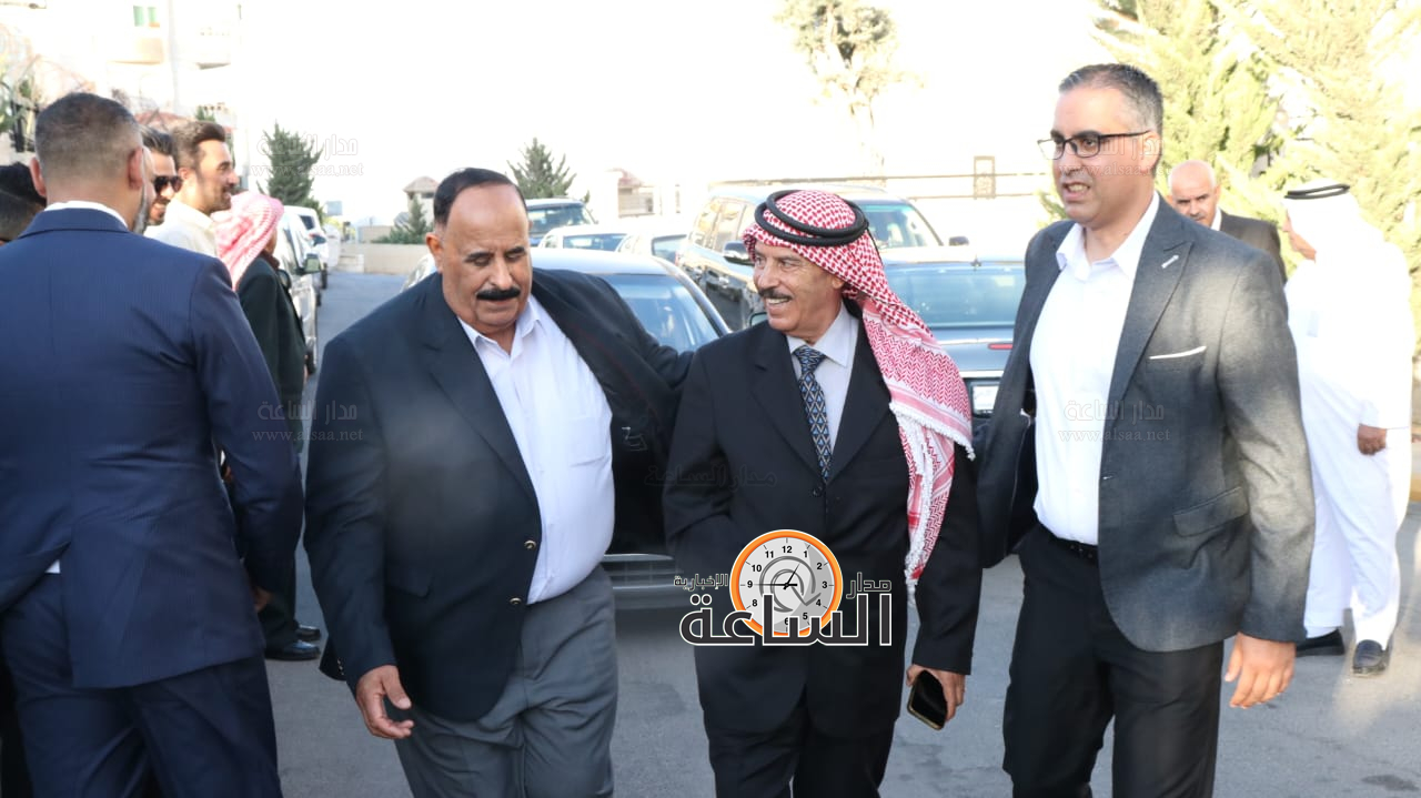 Madar Al-Saa Images 0.7379572049456837