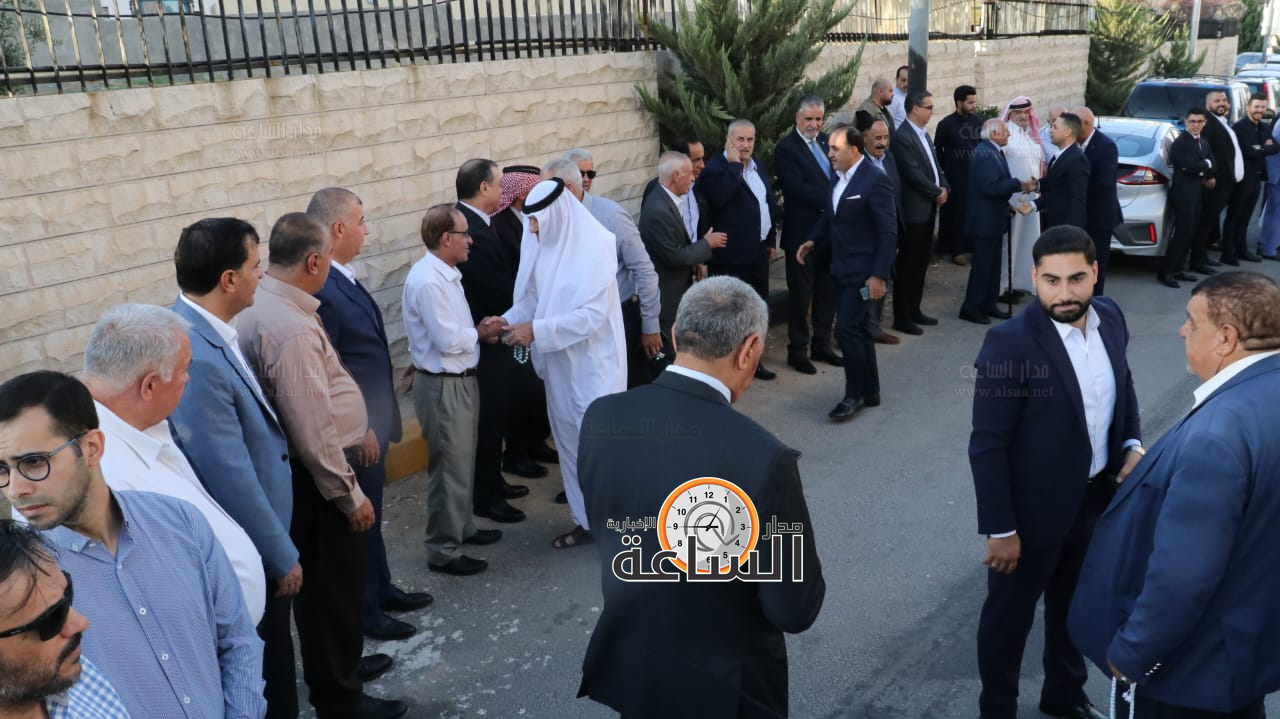 Madar Al-Saa Images 0.019749562994855863