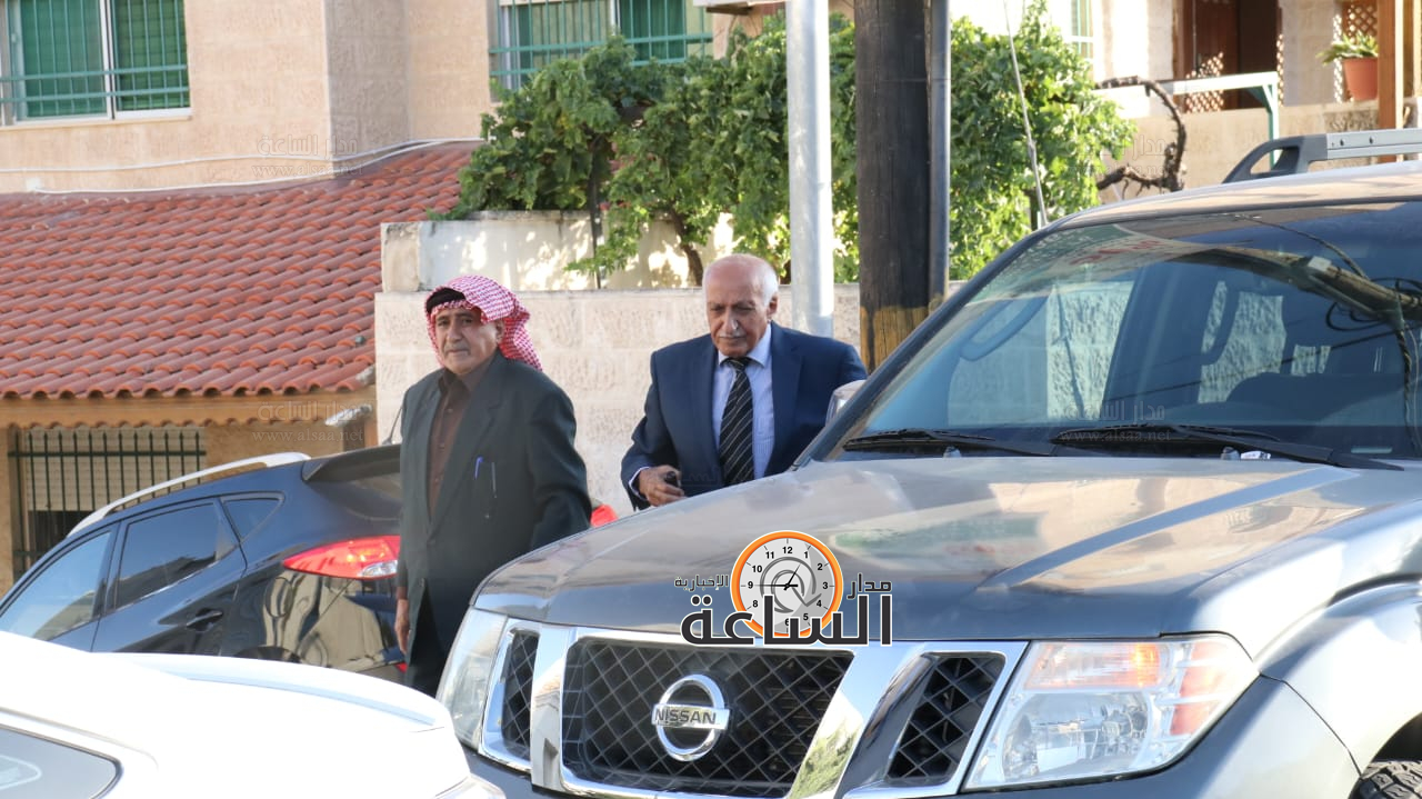 Madar Al-Saa Images 0.17854756105351122