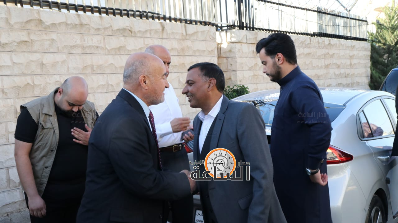 Madar Al-Saa Images 0.2018885475065657