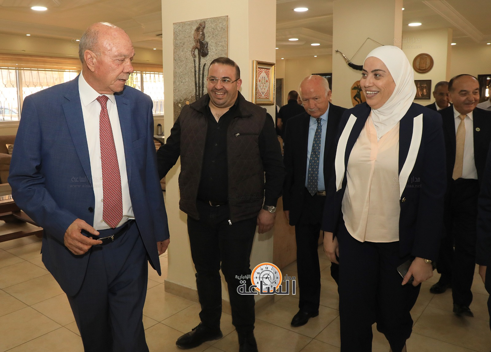 Madar Al-Saa Images 0.44011155232486976