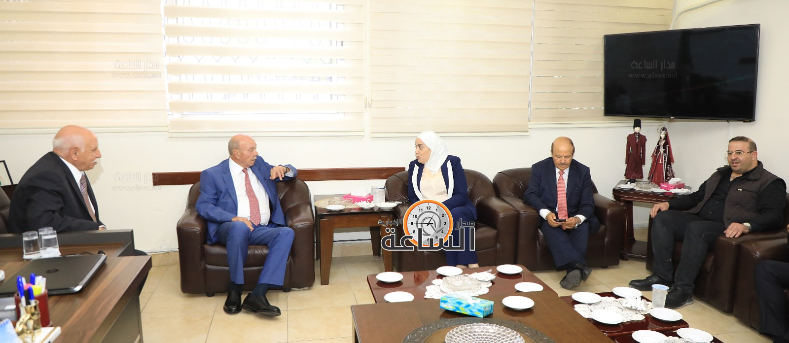 Madar Al-Saa Images 0.39710324796889584