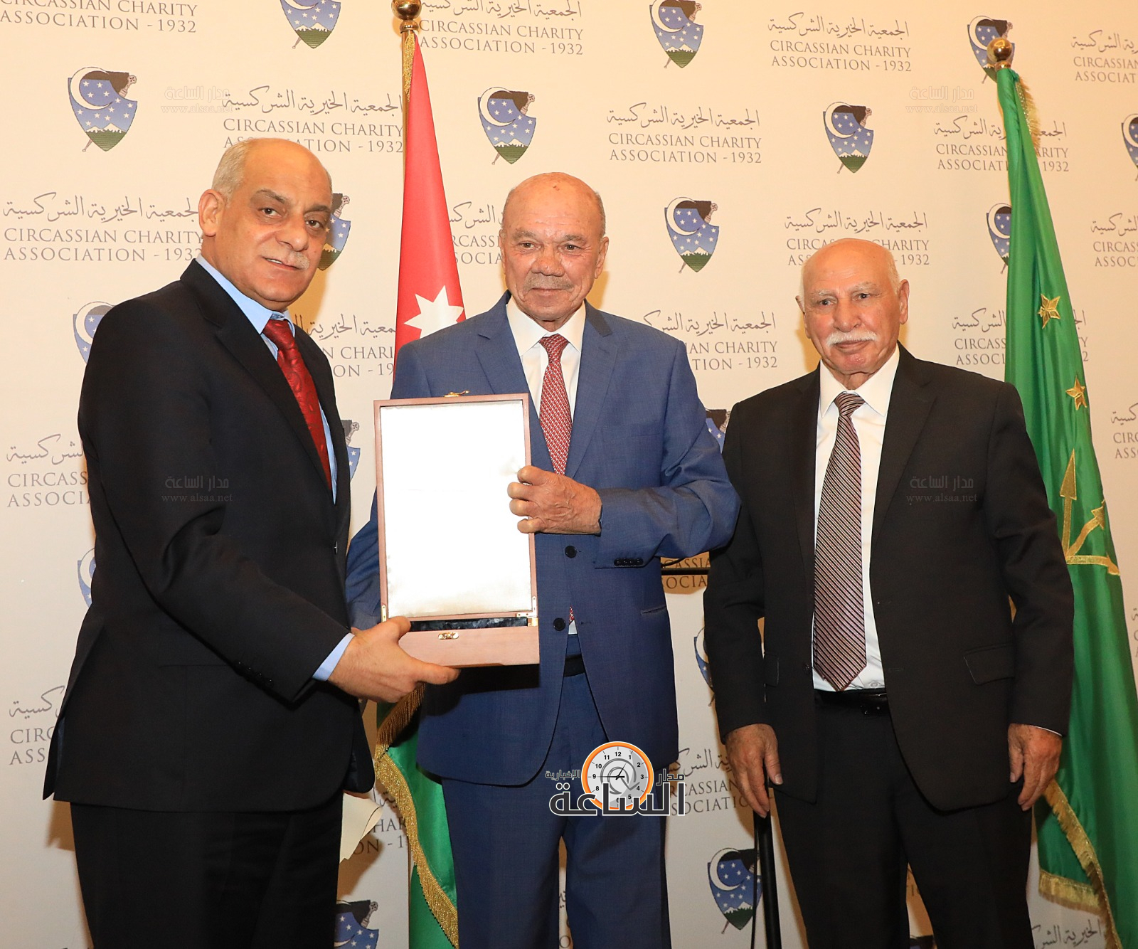 Madar Al-Saa Images 0.5813138446313879