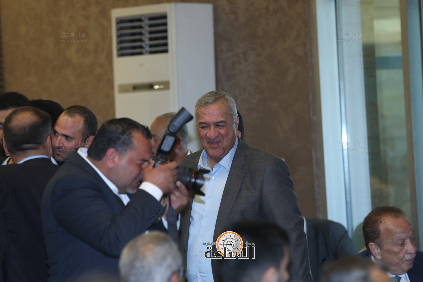 Madar Al-Saa Images 0.8082092882343572