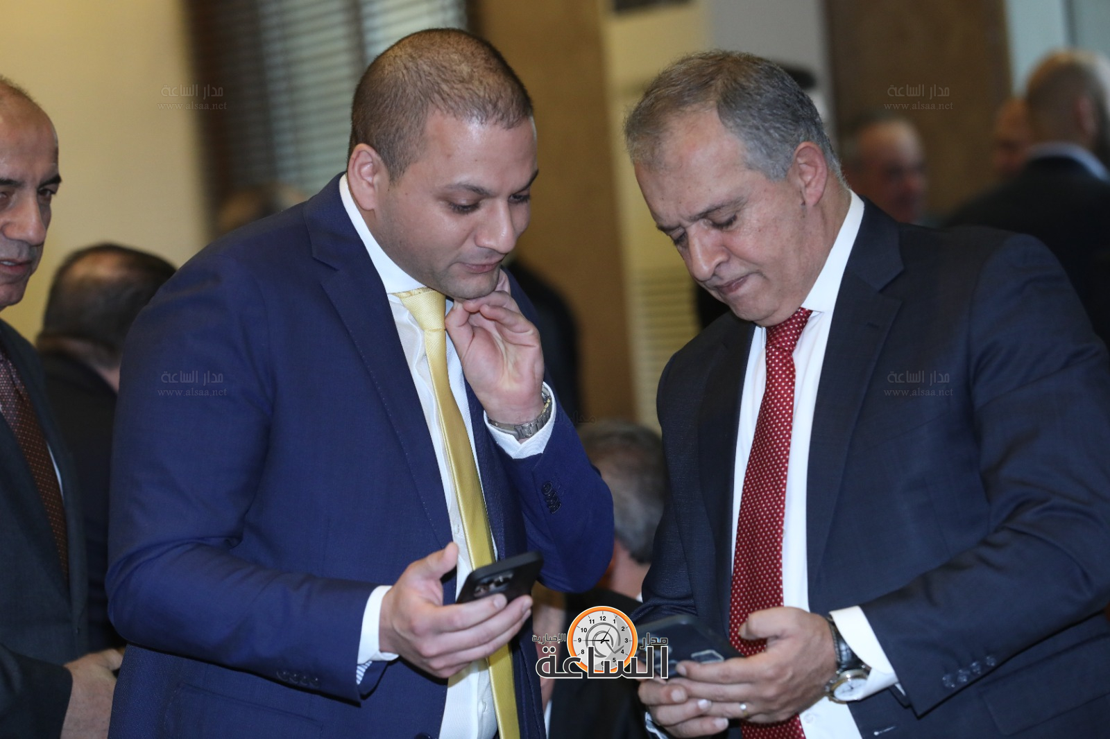 Madar Al-Saa Images 0.6069111259847728