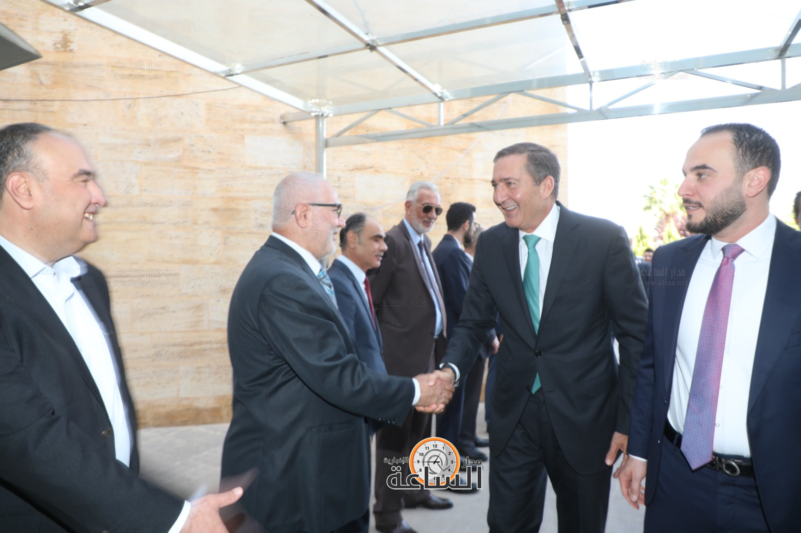 Madar Al-Saa Images 0.2429539407456922