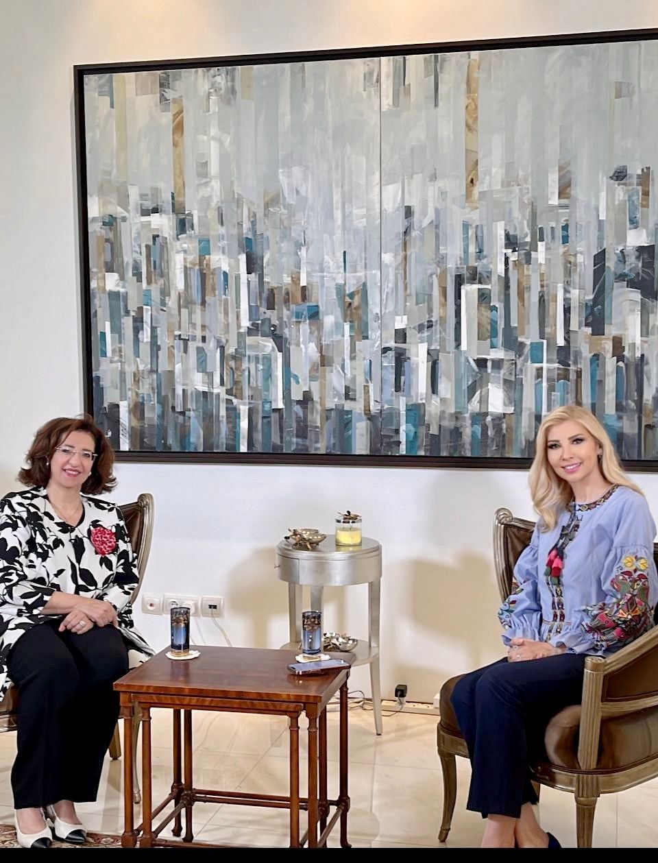 Madar Al-Saa Images 0.08871404443796216