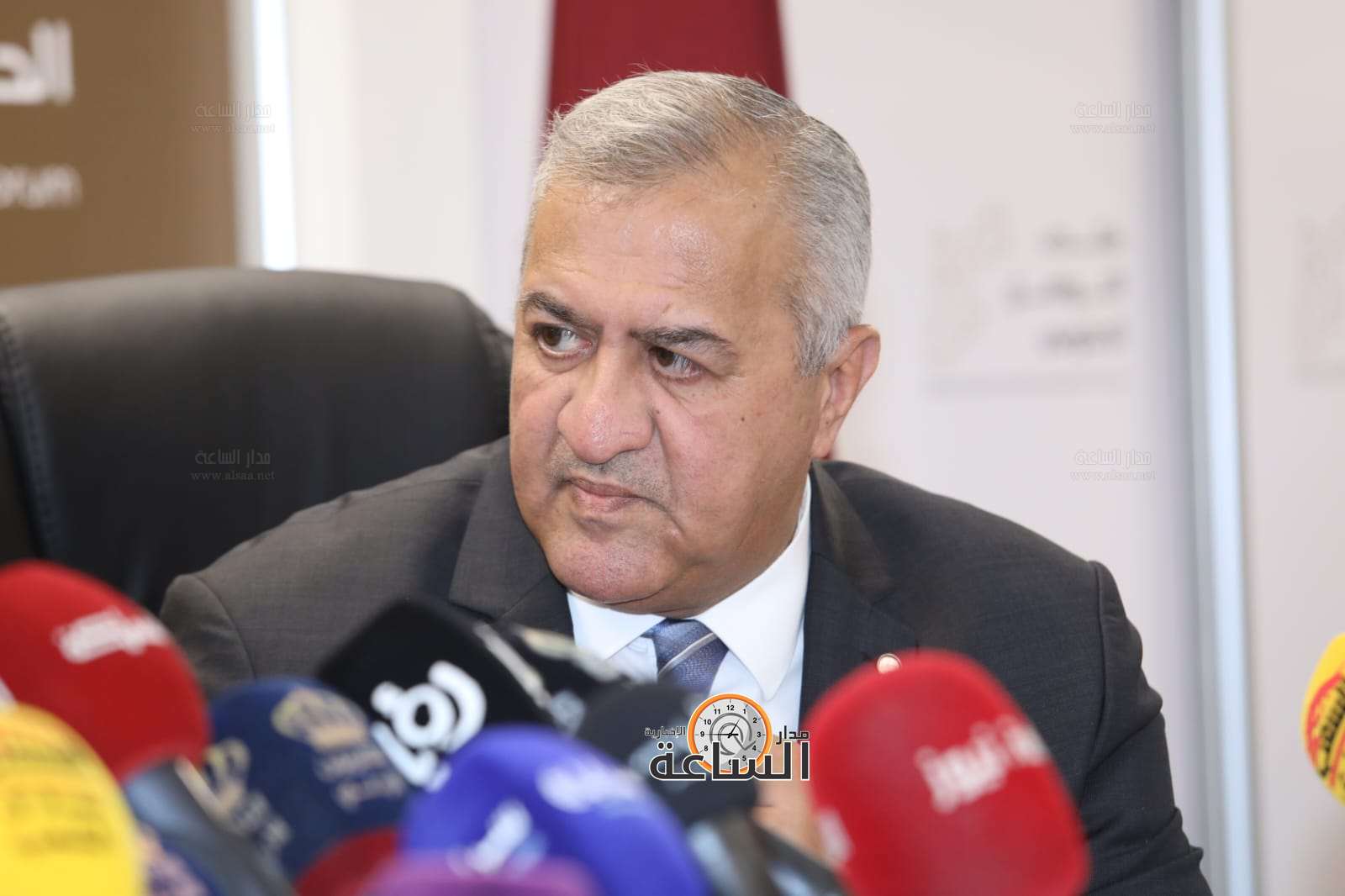 Madar Al-Saa Images 0.2995853851970962