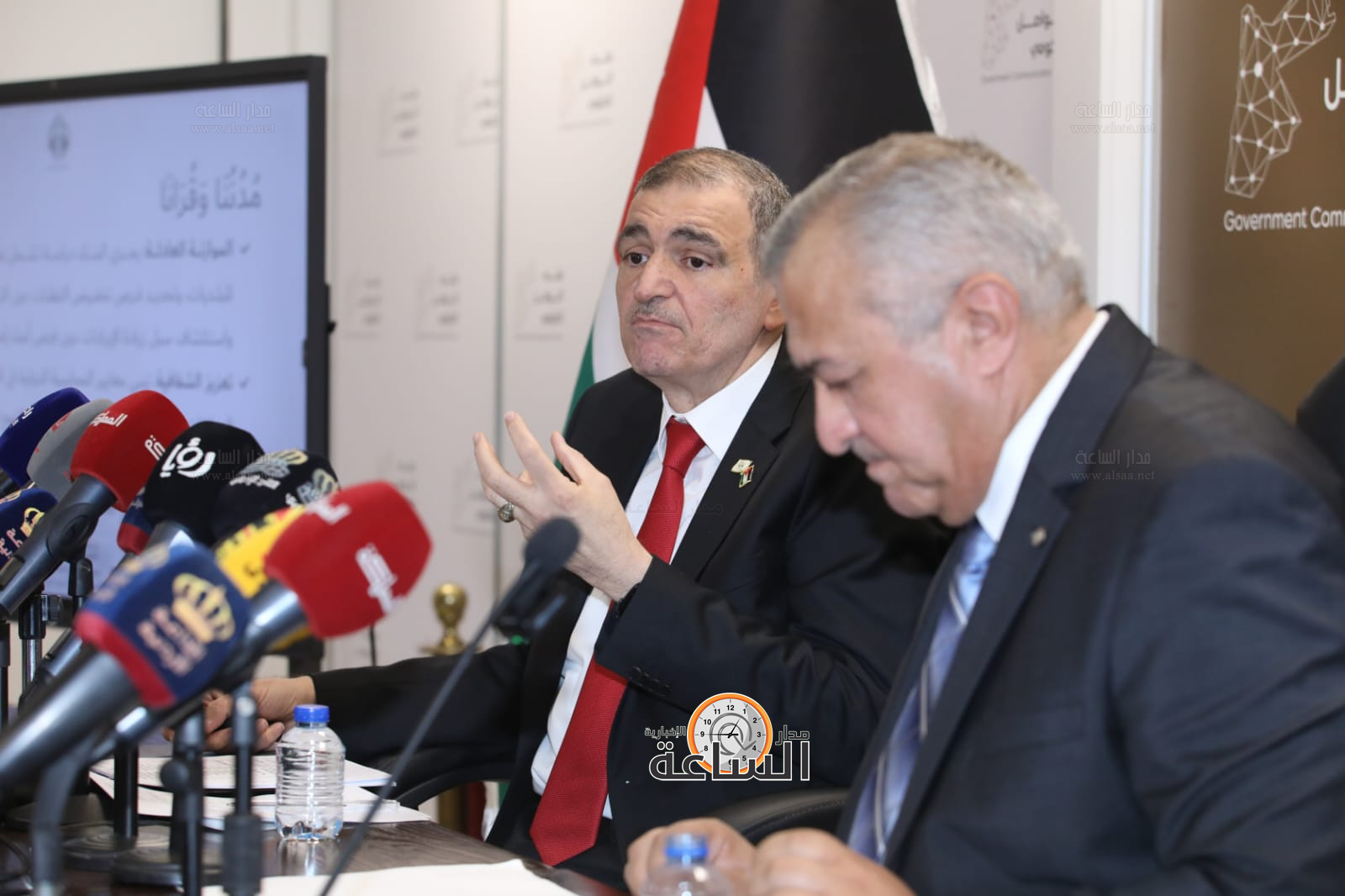 Madar Al-Saa Images 0.7421991444854499