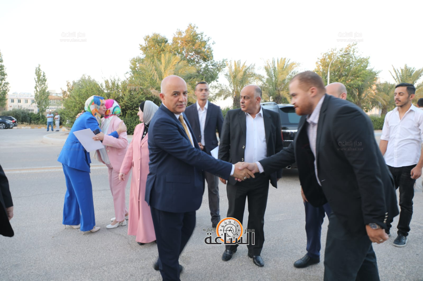 Madar Al-Saa Images 0.9006532286855131