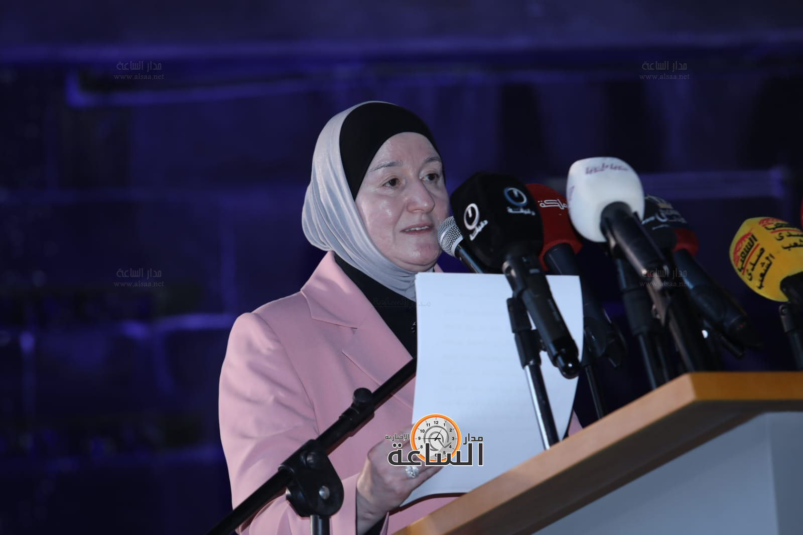 Madar Al-Saa Images 0.11587766710383618