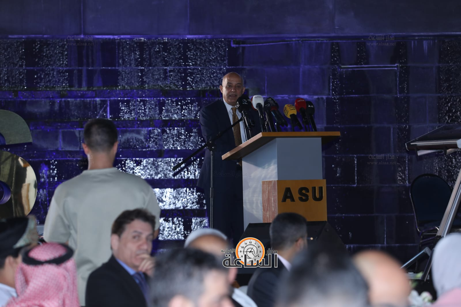 Madar Al-Saa Images 0.3754253171521149