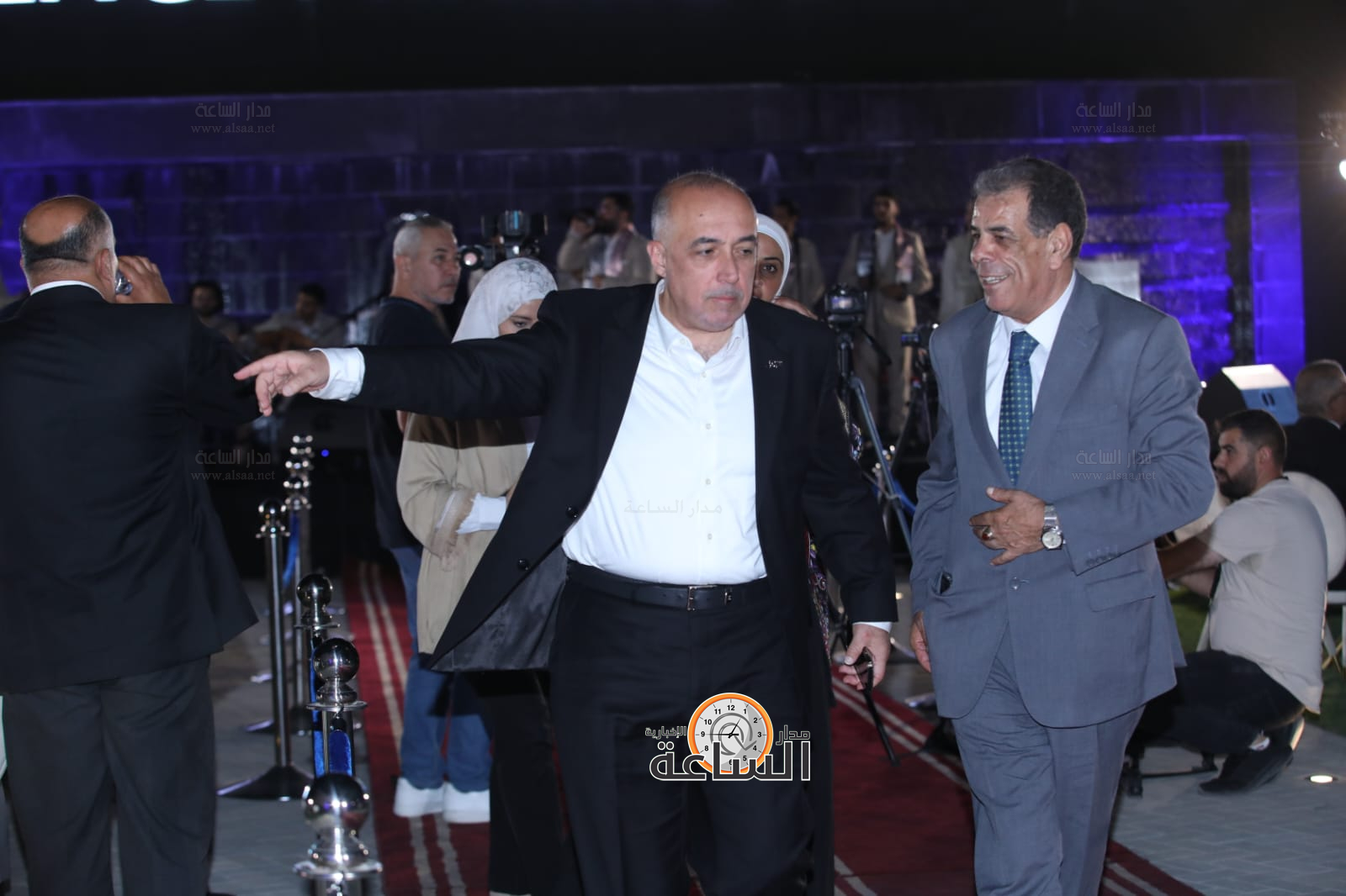 Madar Al-Saa Images 0.03292923978090556