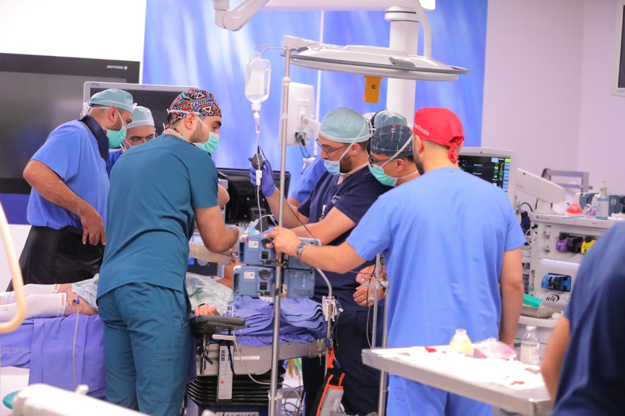 Madar Al-Saa Images 0.6102852603890039