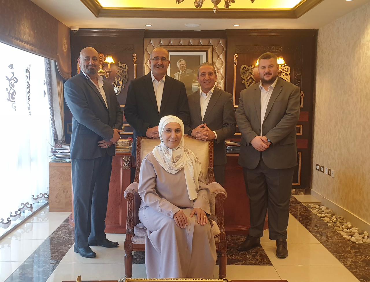 Madar Al-Saa Images 0.4086626980599377