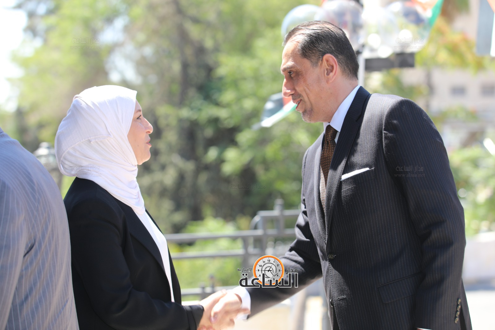 Madar Al-Saa Images 0.6543414414524662